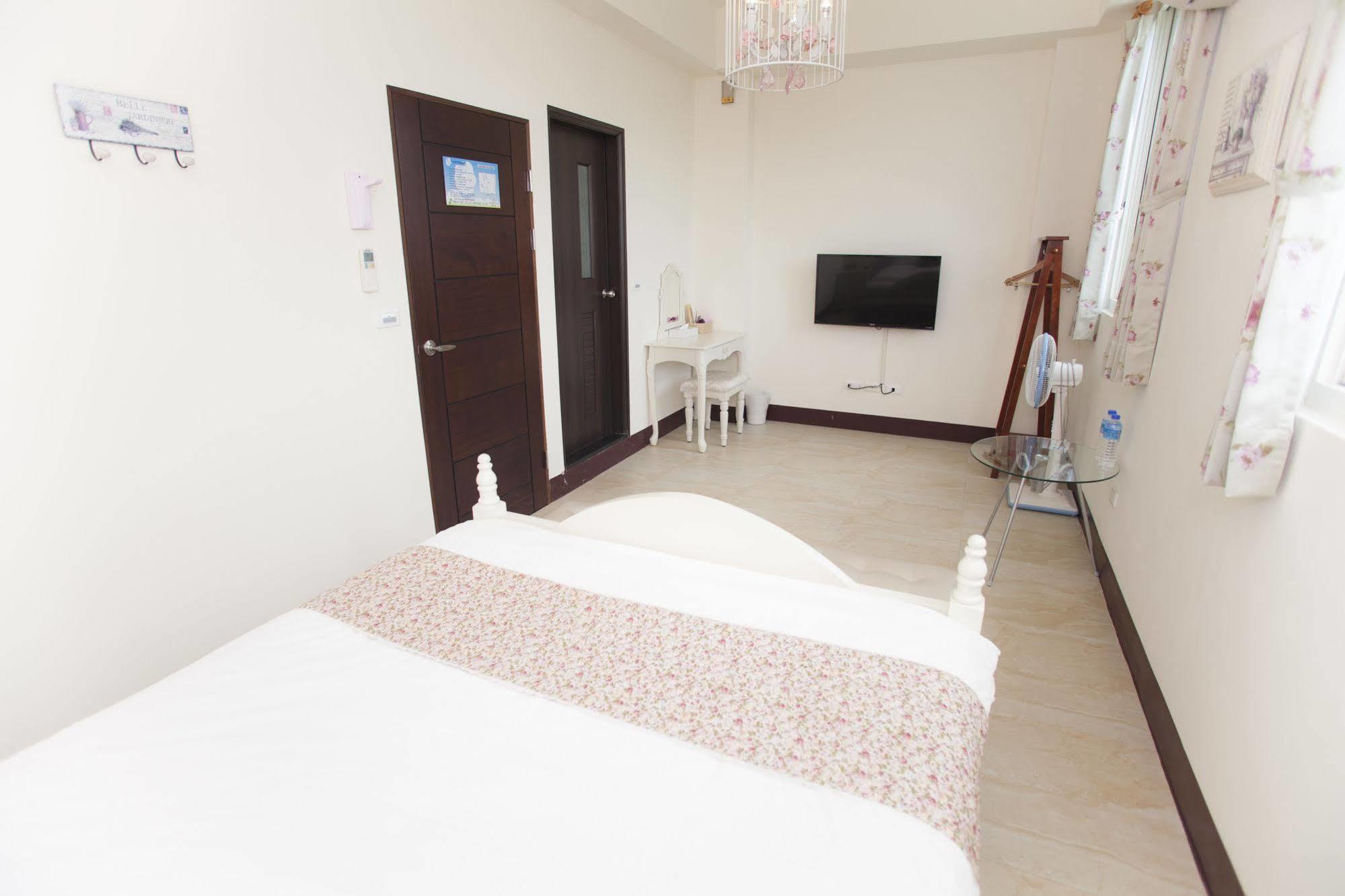 Blue Cotton Candy B&B Taitung Bagian luar foto